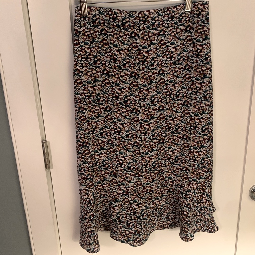 Ann Taylor micro floral skirt with double ruffle flounce size12